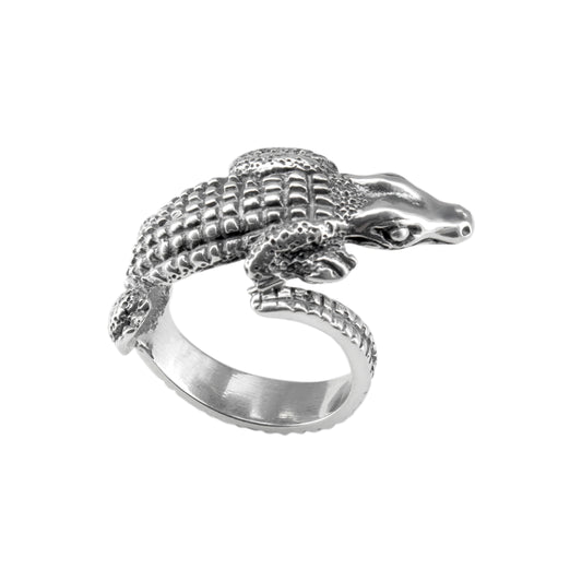 Anillo diseño de cocodrilo con terminado vintage en plata de ley