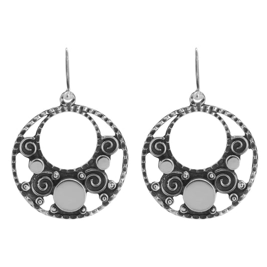 Aretes circulares con terminado vintage en plata de ley