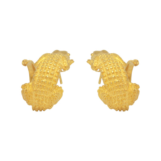 Aretes diseño de cocodrilo en baño de oro
