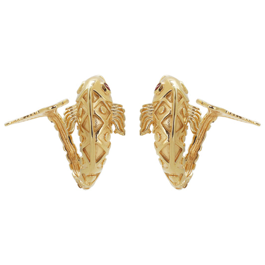 Aretes diseño de pez en baño de oro con piedra natural