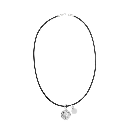 Joyería personalizada (Imagen ilustrativa, no disponible para su venta)