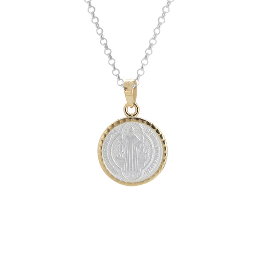 Medalla mini San Benito en plata con bisel de oro 14K