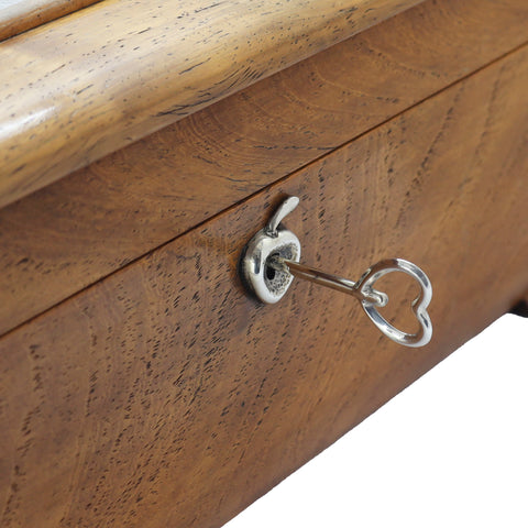 Alhajero de madera con detalles en plata .999