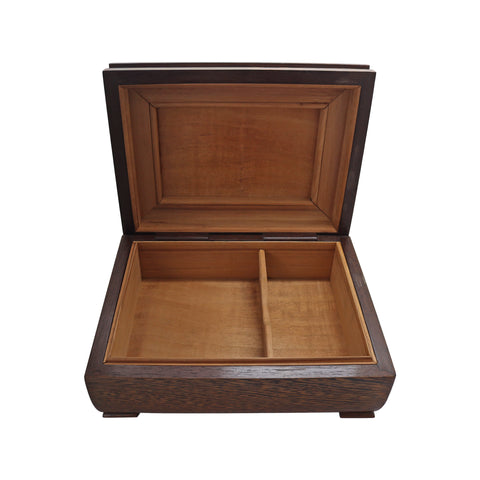 Caja para puros de madera con detalles en plata .999
