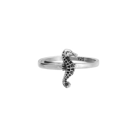 Anillo caballito de mar en plata de ley acabado oxidado