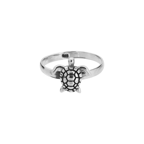 Anillo tortuga de mar chica en plata de ley con terminado vintage