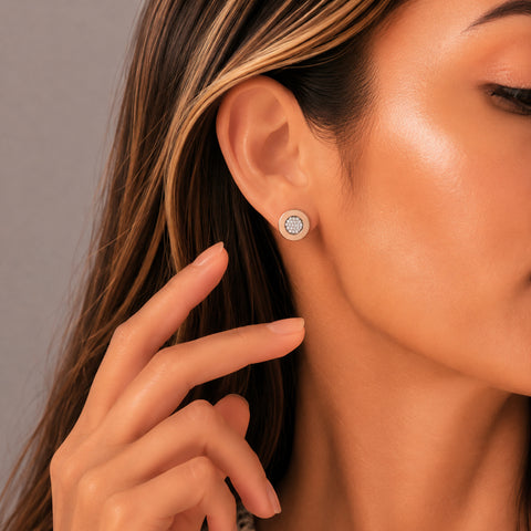 Aretes círculo en plata con baño de oro rosa 18K con zirconia