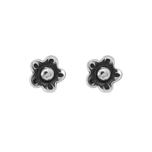 Aretes de flor acabado oxidado plata .925