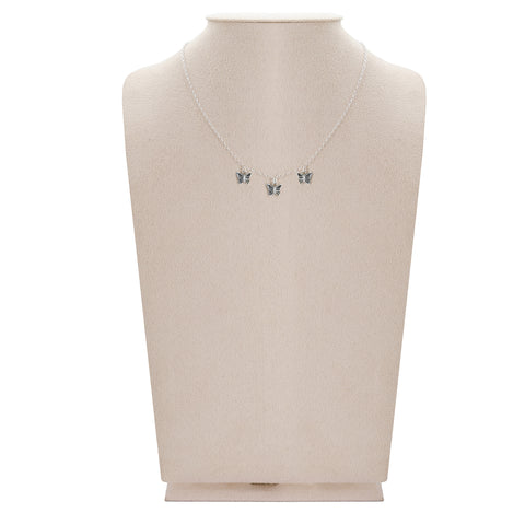 Collar con mariposas y estrellas en plata de ley acabado oxidado