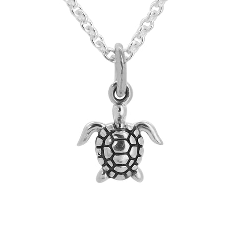 Collar tortuga de mar mini en plata de ley con terminado vintage