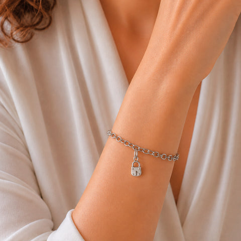 Charm candado en plata de ley