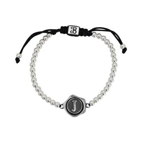 Pulsera inicial acabado oxidado en plata de ley