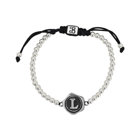 Pulsera inicial acabado oxidado en plata de ley