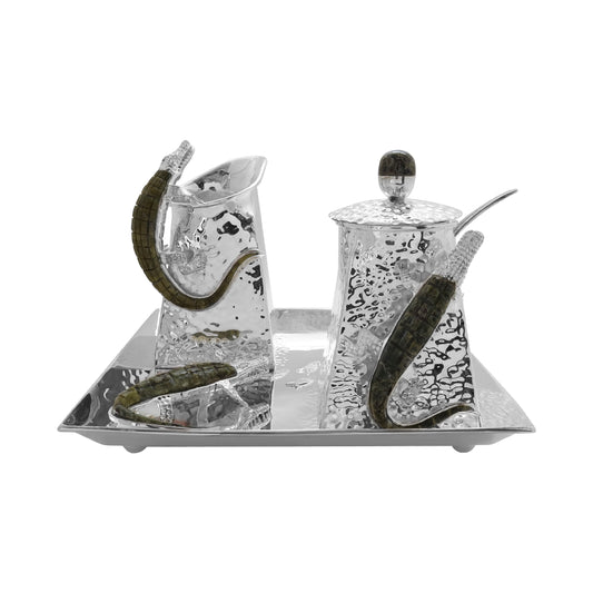Juego de cremera y azucarera cocodrilo en baño de plata
