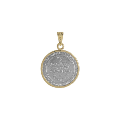Medalla Virgen en plata con bisel de oro 14K